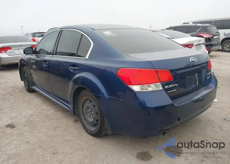 2011 Subaru Legacy 2.5I z USA, uszkodzony, nr VIN 4S3BMBA63B3236171